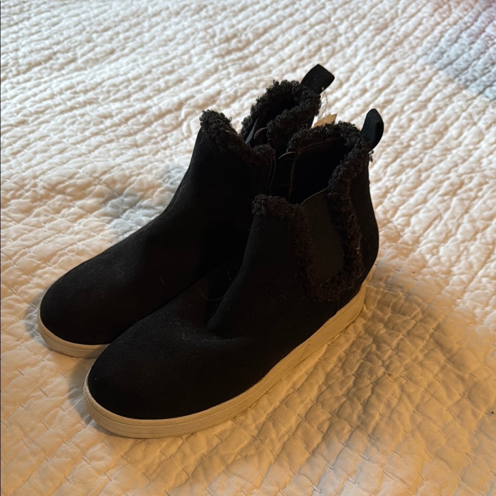 MIA kids girls size 4 Black Boots